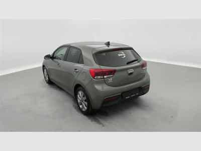 Kia Rio 1.0 T Pulse (2023) - Photo 2