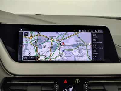 BMW 118 iA Business NAVI / FULL LED / PDC AV-AR (2023) - Foto 11
