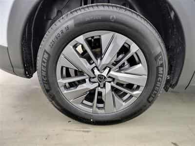 Peugeot 3008 1.2 Hybrid 145cv e-DCS6 Allure NAVI / FULL LED / CAMERA (2026) - Foto 6