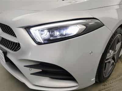 Mercedes A 180 7G-DCT Pack AMG  Navi Cockpit / Led / PDC+Caméra (2022) - Photo 15