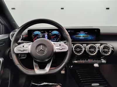 Mercedes A 180 7G-DCT Pack AMG  Navi Cockpit / Led / PDC+Caméra (2022) - Photo 9