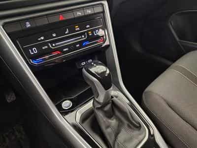 VW T-Roc 1.5 TSI 150Cv DSG United CARPLAY / FULL LED / CAMERA / JA 17 (2025) - Photo 12
