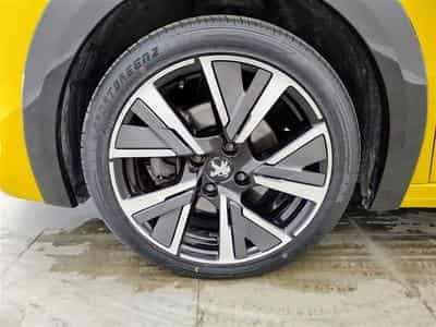 Peugeot 208 1.2i PureTech GT Line **AUTO/CAMERA/FULL LED** (2020) - Photo 6