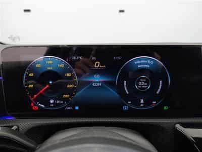 Mercedes A 180 A 180d AMG-Line *NAVI/FULL LED/CAMERA/PACK NIGJHT/JA* (2021) - Foto 10