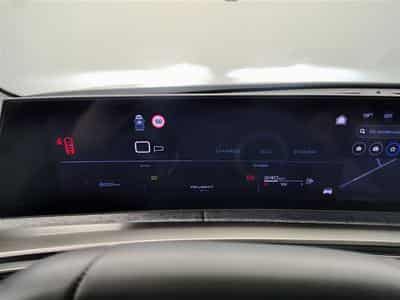 Peugeot 5008 1.2 HYBRID 145cv e-DSC6 Allure 7PL / NAVI / CAMERA360° (2025) - Foto 10