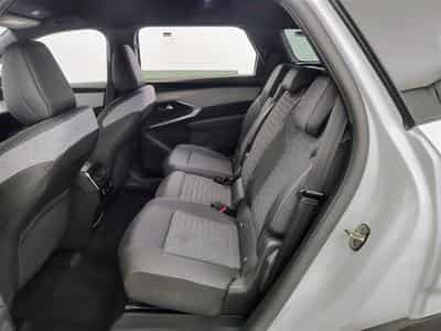 Peugeot 5008 1.2 HYBRID 145cv e-DSC6 Allure 7PL / NAVI / CAMERA360° (2025) - Foto 13