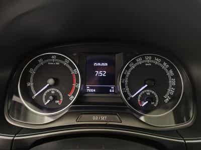 Skoda Fabia 1.0 TSI Ambition (2019) - Photo 10