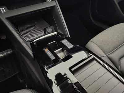 Citroen C4 X 1.2 PureTech 130cv EAT8 Shine NAVI / FULL LED / CAMERA (2023) - Photo 12