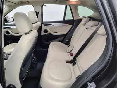 BMW X1 1.5 dA sDrive16 Cuir / Navi / Pano / PDC av+ar (2022) - Foto 13