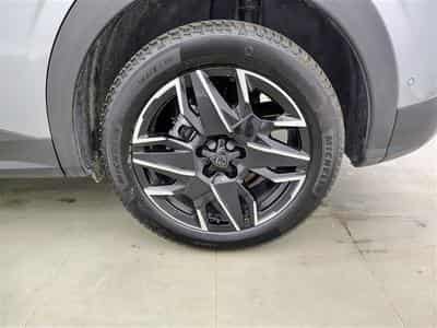 Peugeot 3008 1.2 HYBRID 145cv e-DSC6 Allure NAVI / FULL LED / CAMERA 360 (2025) - Foto 6
