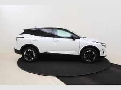 Nissan Qashqai N-Connecta Winter Comfort + PANO + 2 Tone (2025) - Photo 4