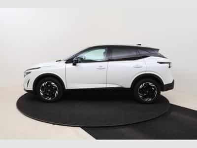 Nissan Qashqai N-Connecta Winter Comfort + PANO + 2 Tone (2025) - Photo 9