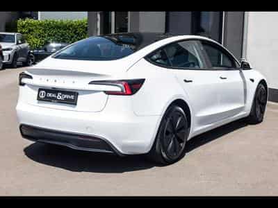 Tesla Model 3 HIGHLAND RWD - AUTOPILOT (2024) - Photo 7