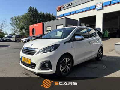 Peugeot 108 Cabrio Automatique 69cv (2017) - Foto 1