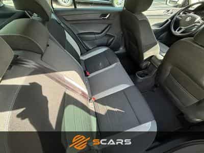 Skoda Rapid 1.4 Tdi DSG 90cv (2016) - Foto 4