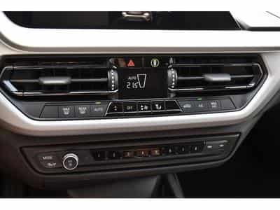 BMW 116 i CLIMA REGUL GPS PDC LED 1° MAIN (2023) - Foto 13