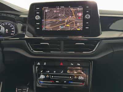 VW T-Roc R-LINE (2026) - Photo 13