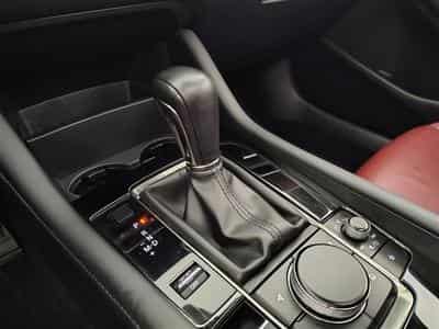 Mazda 3 SKYACTIV-X  HOMURA  2.0 AUTO Cuir/Siège élec. chauf./Navi... (2022) - Foto 12
