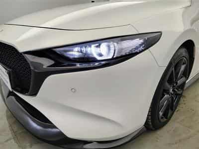 Mazda 3 SKYACTIV-X  HOMURA  2.0 AUTO Cuir/Siège élec. chauf./Navi... (2022) - Foto 15