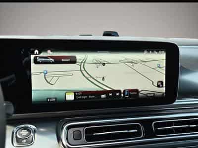 Mercedes 300 (2026) - Foto 6
