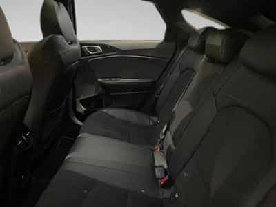 Kia ProCeed GT 1.6 T-GDI 204 DCT ISG (2023) - Photo 11
