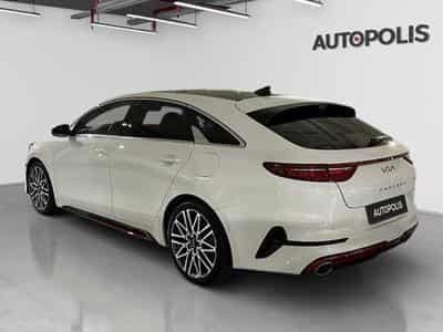 Kia ProCeed GT 1.6 T-GDI 204 DCT ISG (2023) - Photo 15