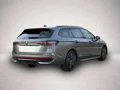 VW Passat (2025) - Photo 3
