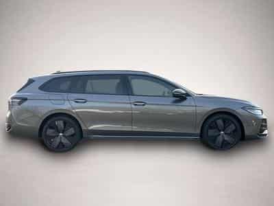VW Passat (2025) - Photo 5