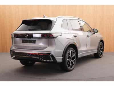VW Tiguan R-Line Hybrid 1.5 TSI PHEV DSG 200 kW-272CV DSG7 - Toit Ouvr (2025) - Photo 8