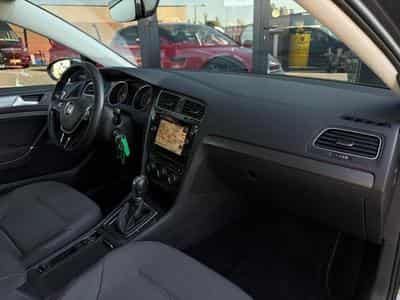 VW Golf VII Comfortline (2018) - Photo 10