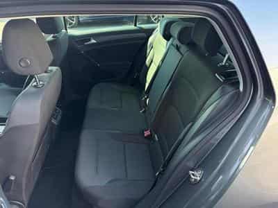 VW Golf VII Comfortline (2018) - Photo 9