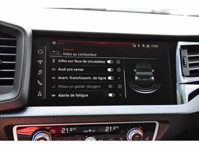 Audi A1 Sportback 25 TFSI Advanced S-Tronic SG CHFF CLIMA LED 1°MAIN (2026) - Photo 14