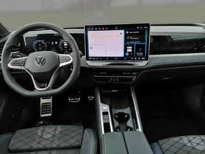 VW Passat 2.0 TDI 193 DSG 4 Motion R-Line (2026) - Foto 6