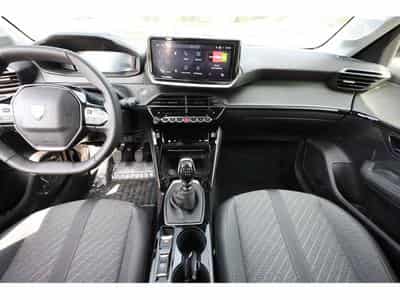 Peugeot 208 1.2 PureTech 101 Allure (2025) - Foto 6