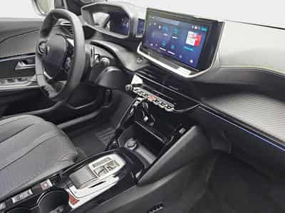 Peugeot 2008 1.2 Hybrid 145 E-DSC6 GT (2025) - Foto 15