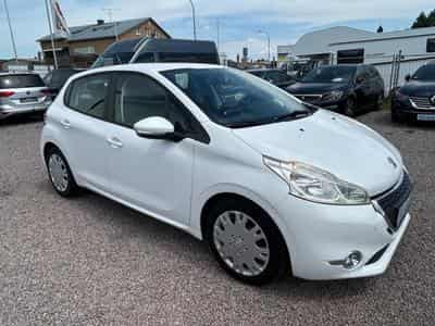 Peugeot 208 208 Active 1.4 *Zahnriemen+WP Neu*Euro5* (2012) - Foto 3