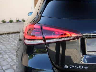 Mercedes A 250 e AMG Line 8G-DCT (2020) - Photo 14