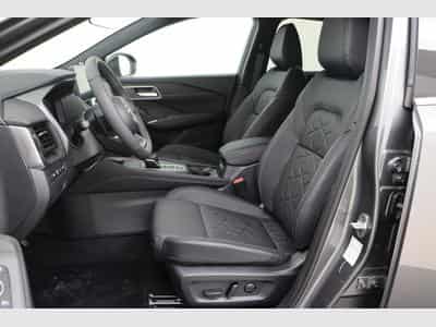 Nissan Qashqai Tekna + BOSE (2026) - Photo 13