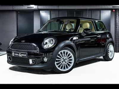 Mini Cooper S (R56) 3 PORTES AUTO GOODWOOD EDITION - 1 OF 1000 - BLACK D (2012) - Photo 1