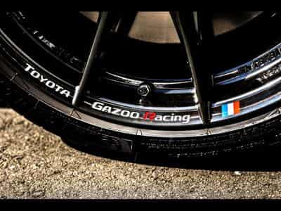 Toyota Yaris GR-FOUR 1.6 TURBO BVM6 4WD - SÉBASTIEN OGIER EDITION – 1 OF (2025) - Photo 9