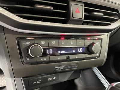 Seat Ibiza 1.0 TSI 110 DSG MOVE CARPLAY 5P (2023) - Photo 6