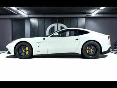 Ferrari F12 Berlinetta 6.3 V12 F1 – BIANCO AVUS – LA FERRARI STYLE WHEELS (2013) - Foto 2