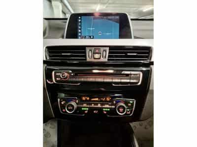 BMW X1 X1 2.0 i X drive Navi Cuir 4x4 (2017) - Photo 8