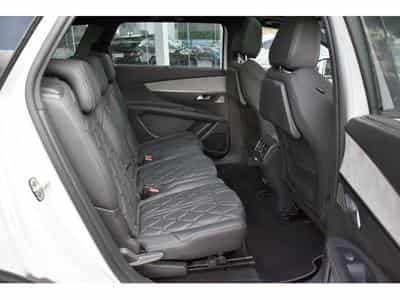 Peugeot 5008 1.5 BlueHDI GT EAT8 PANO CUIR FOCAL ACC SIDE CAM360 1° MAIN (2023) - Foto 4