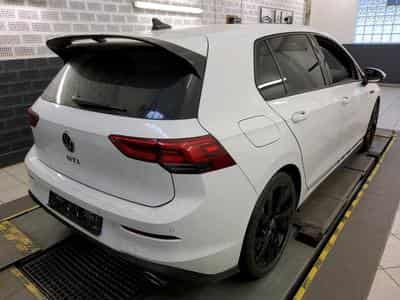 VW Golf GTI Clubsport 2.0 TSI 300CV DSG7 *CAM* ACC * CARPLAY * (2024) - Foto 6