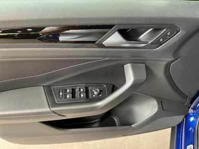 VW T-Roc R+DSG+4Motion+LM19+Matrix+Navi+BlackStyle (2024) - Photo 14