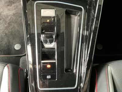 VW Golf GTI+DSG+Pano+Matrix-LED+P.Tech.+Stand-H. (2025) - Photo 12