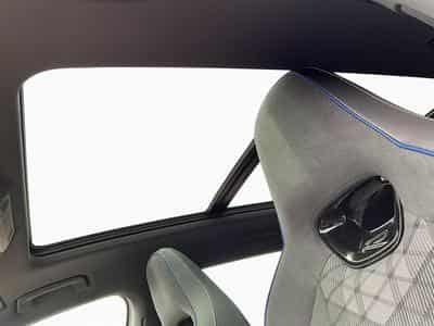 VW Tayron R-Line+DSG+4M+Black-Style+Pano+IQ-Drive+P.Info.+AHK (2025) - Photo 15
