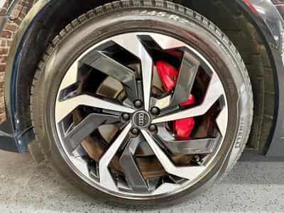 Audi Q8 Q8 e-tron Sportback 408cv 55 Quattro S-LINE (2023) - Photo 3