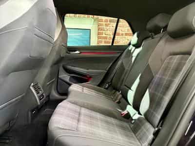VW Golf Golf VIII GTD 2.0 Tdi 200cv DSG7 (2022) - Photo 6